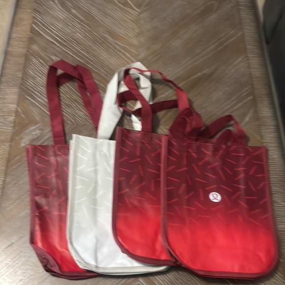 lululemon athletica Red and White Tote Bag Set - Picture 1 of 1
